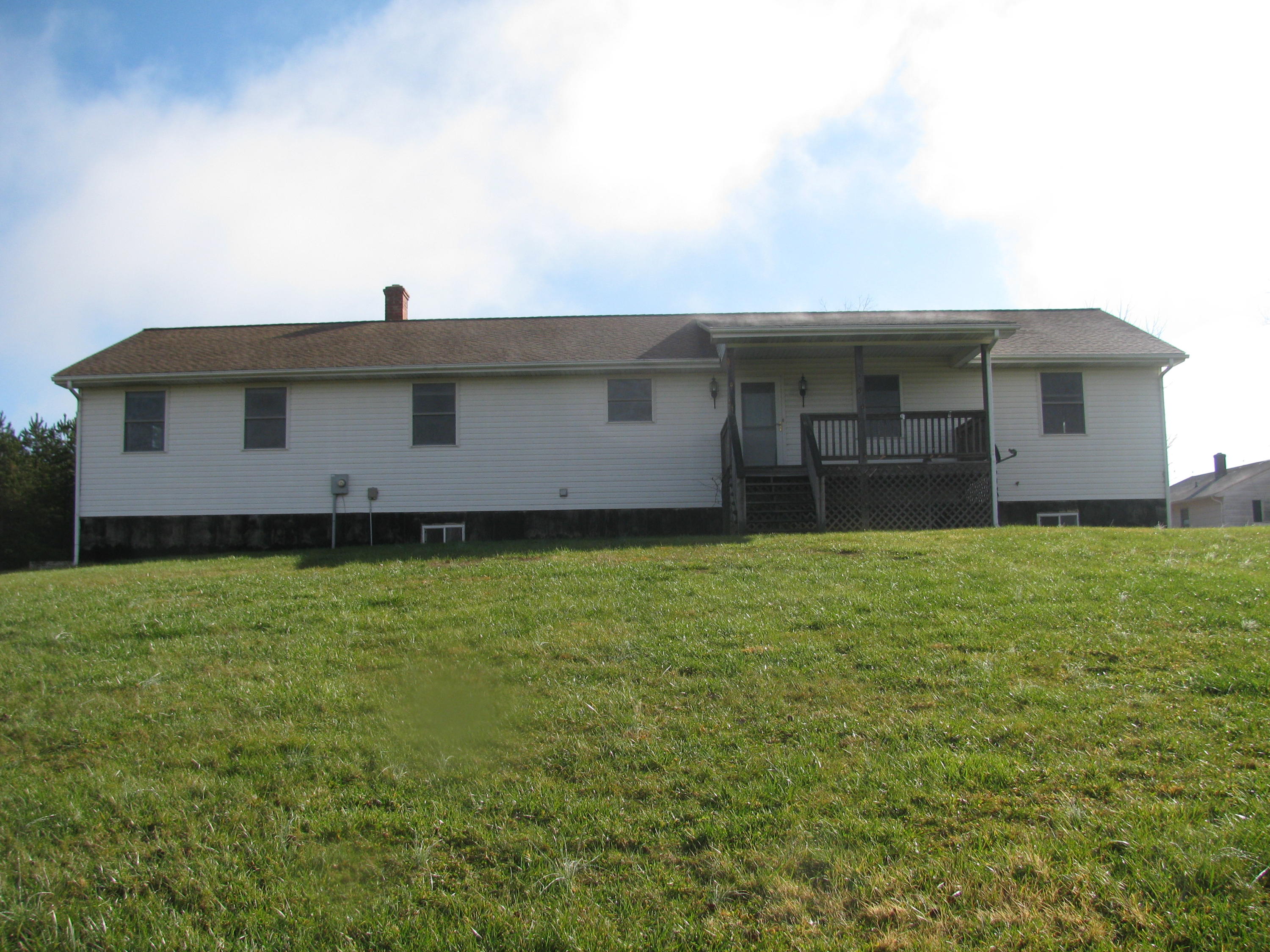 45 Timber Ridge Fincastle, VA 24090 - Photo 1 of 19 FRONT