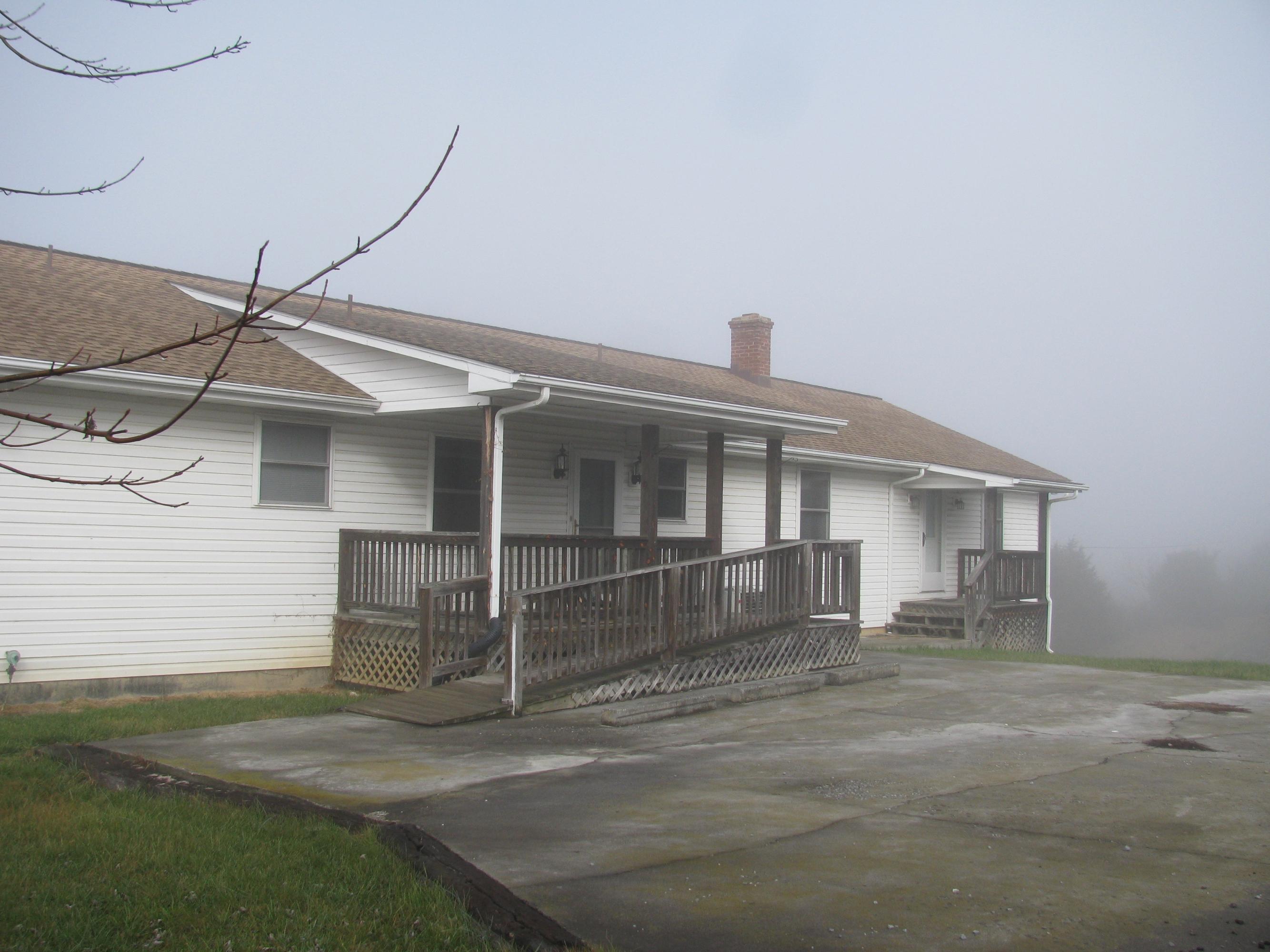 45 Timber Ridge Fincastle, VA 24090 - Photo 2 of 19 IMG_5776
