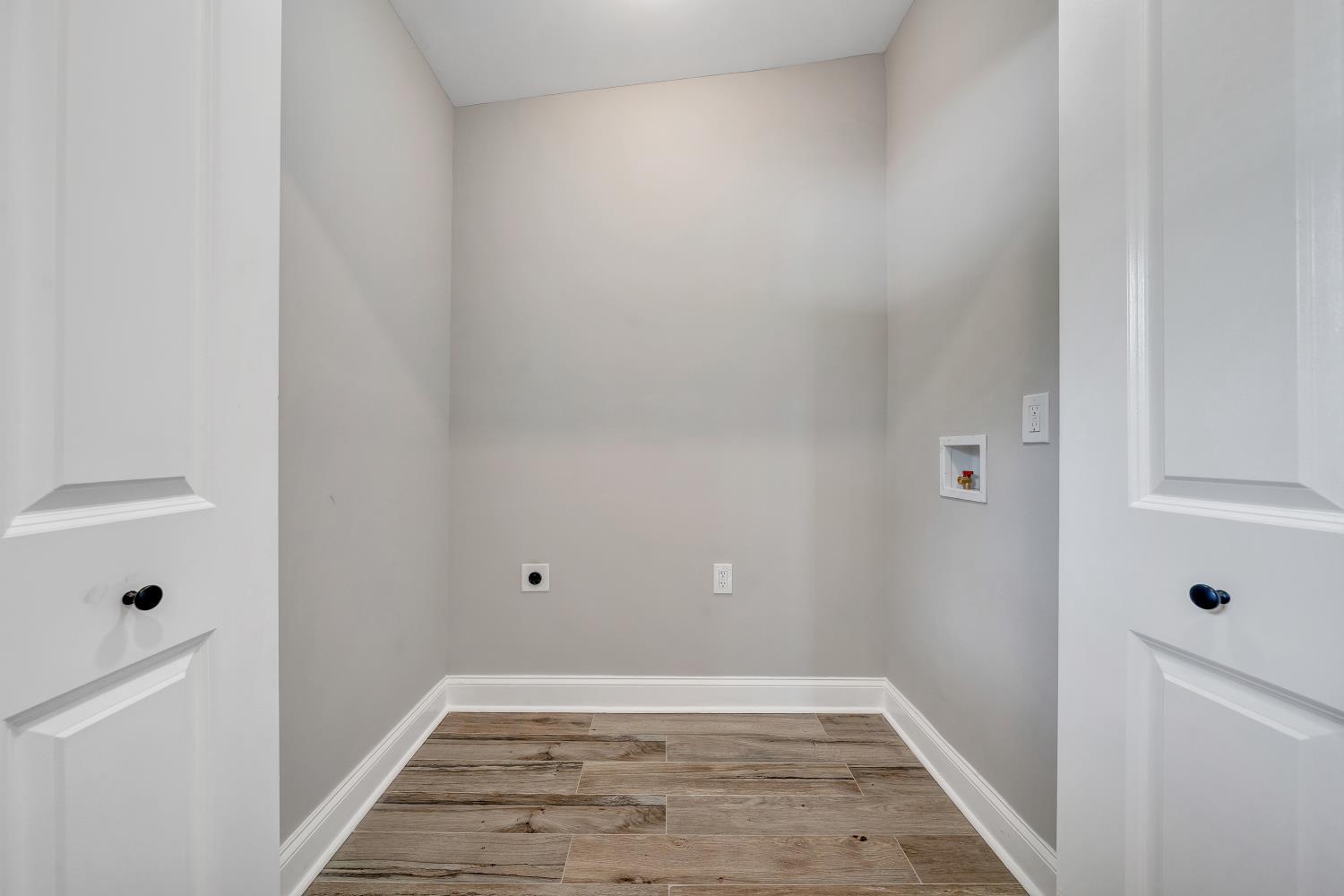 18 13th Street Southwest Roanoke, VA 24016 - Photo 21 of 41 IMG_3005