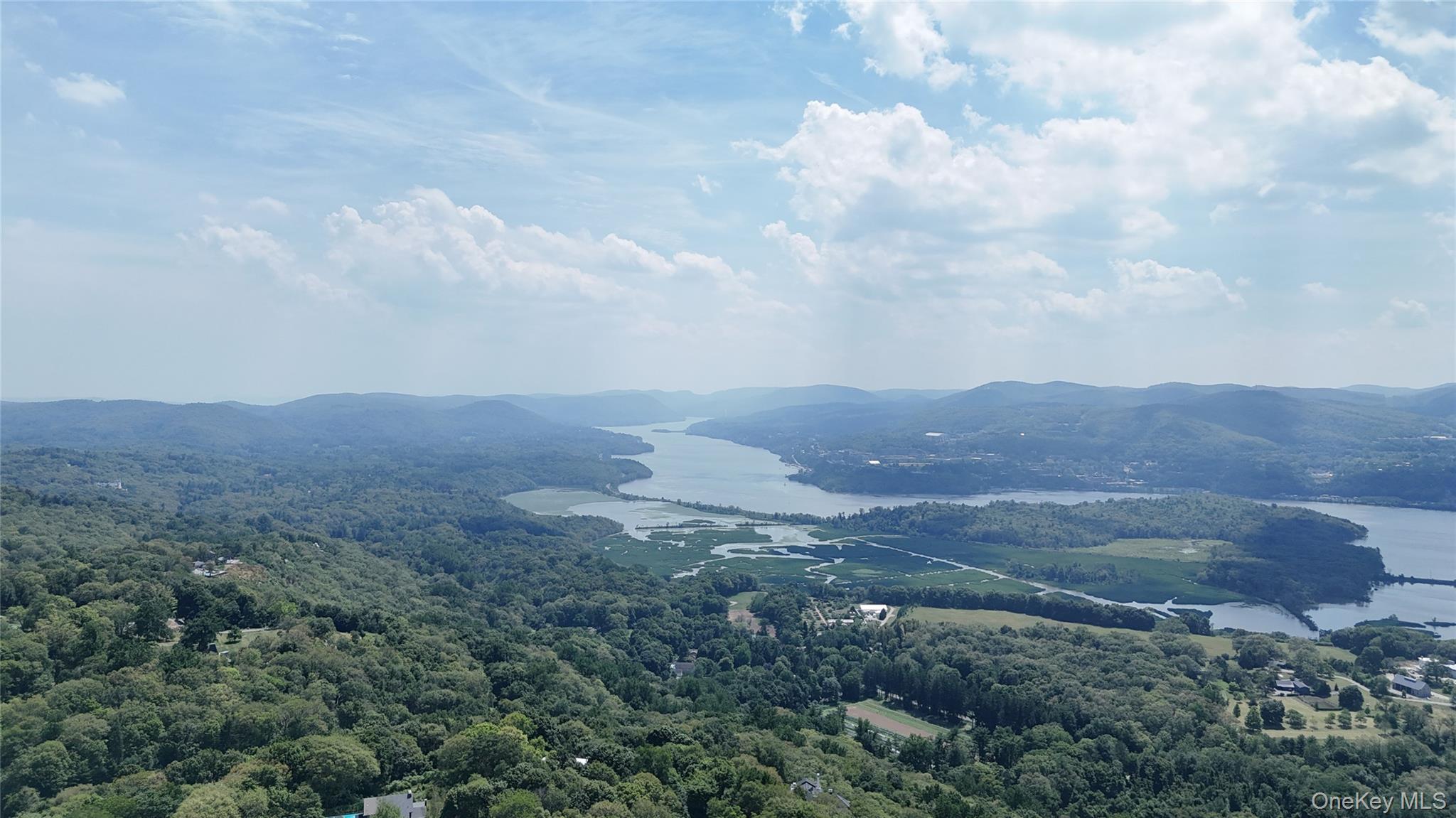 474 Lane Gate Road Cold Spring, NY 10516 - Photo 4 of 5