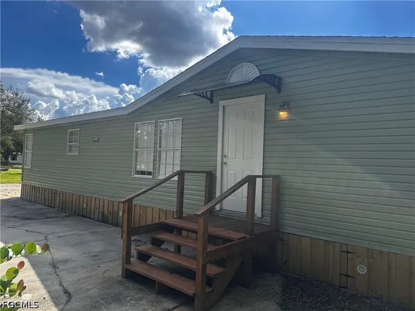 $2,150 | 131 Oak Drive, Clewiston, FL 33440