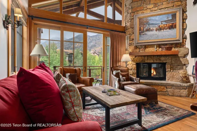 $7,495,000 | 3285 Village Drive, Unit 404, Teton Village, WY 83025