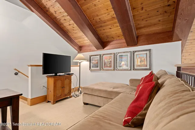 $7,495,000 | 3285 Village Drive, Unit 404, Teton Village, WY 83025