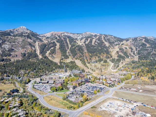 $7,495,000 | 3285 Village Drive, Unit 404, Teton Village, WY 83025