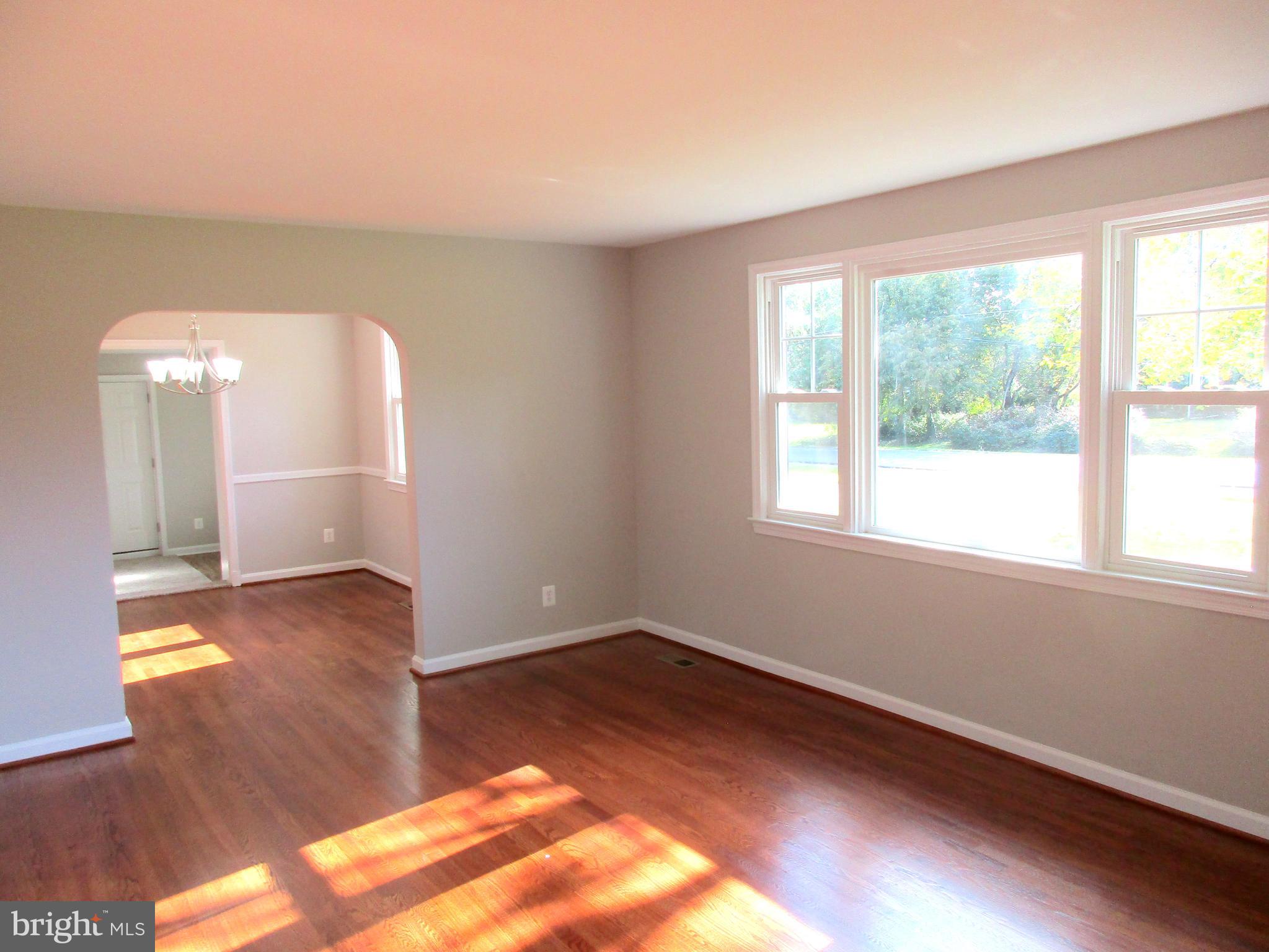 5708 Merchant Road Temple Hills, MD 20748 - Photo 3 of 27 Living Room