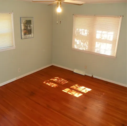 $259,900 | 1372 North Iroquois Road, Wichita, KS 67203