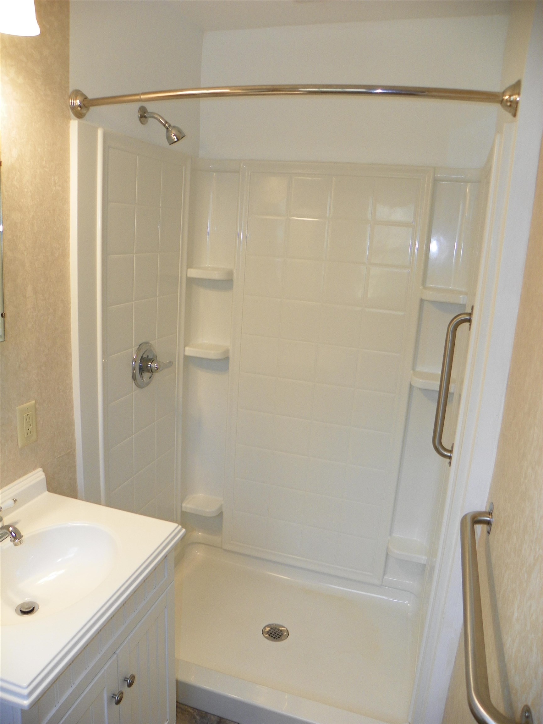 1372 North Iroquois Road Wichita, KS 67203 - Photo 21 of 36