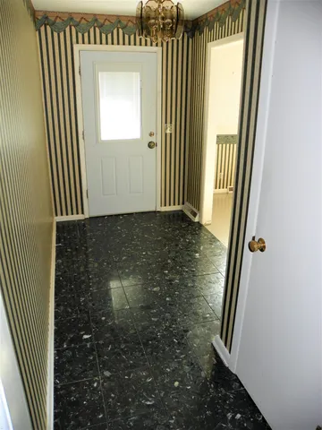 $259,900 | 1372 North Iroquois Road, Wichita, KS 67203