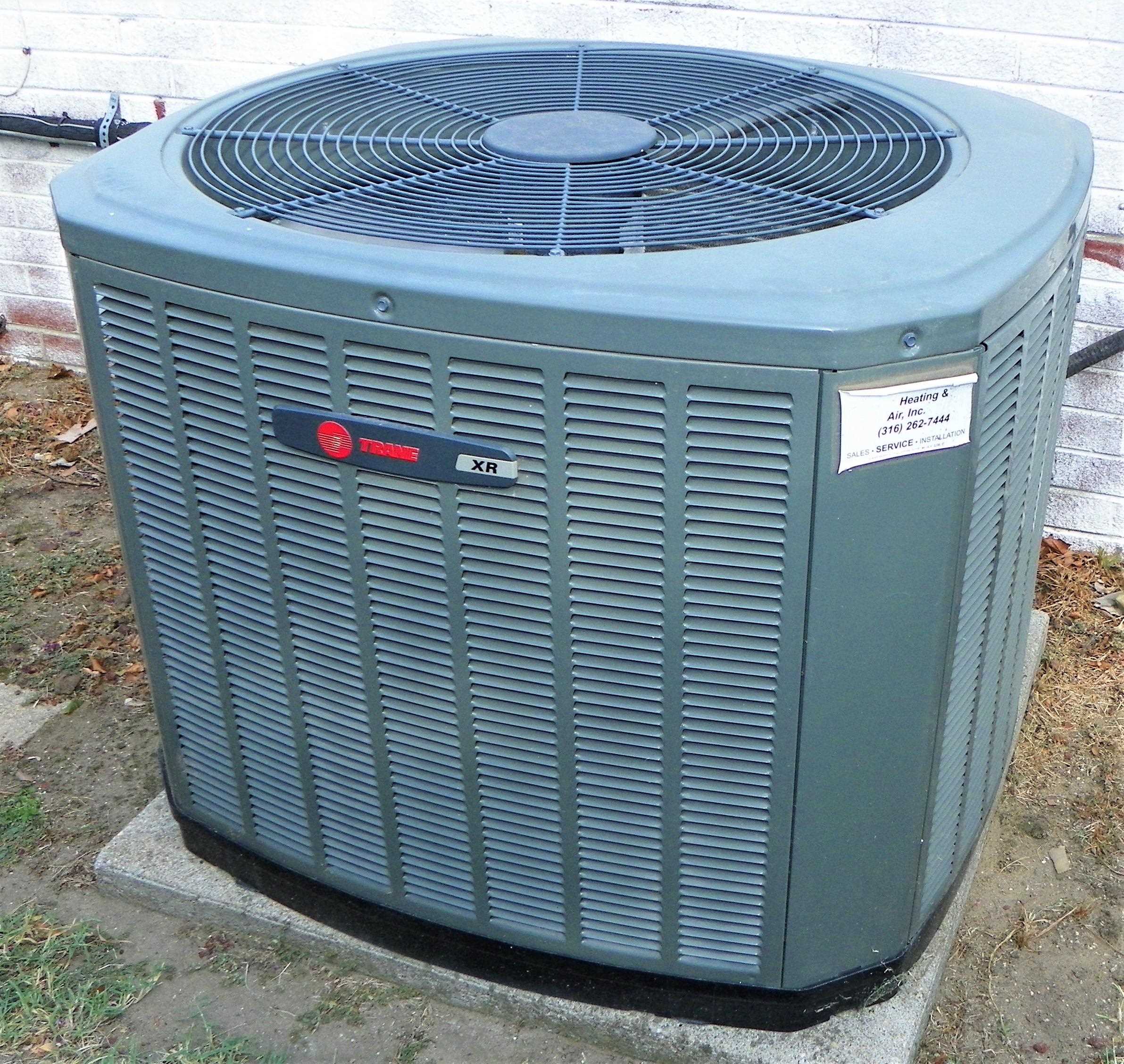 1372 North Iroquois Road Wichita, KS 67203 - Photo 33 of 36