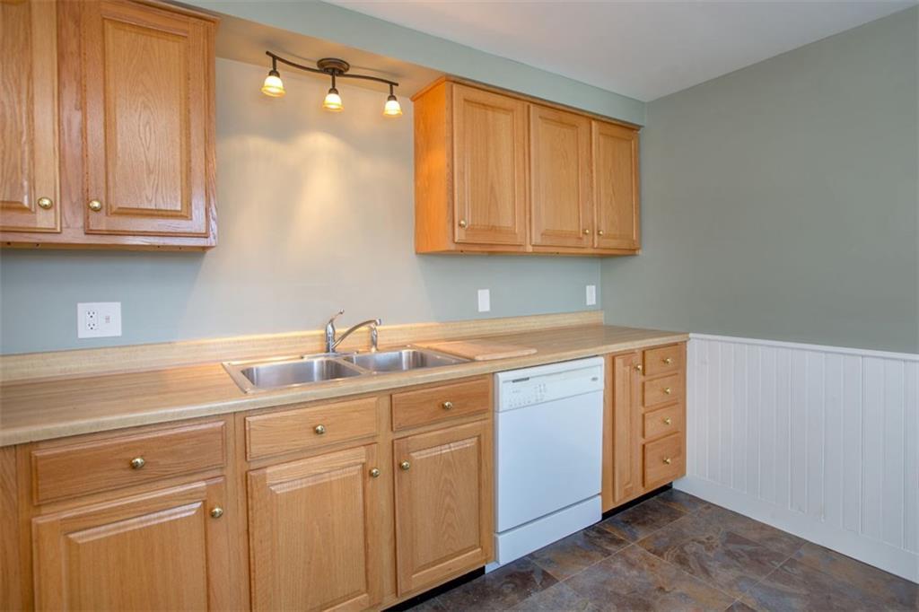 188 Old Bath Road Wiscasset, ME 04578 - Photo 9 of 35 Photo