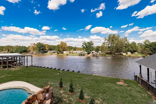 $525,000 | 13188 Bayou Terrace Drive, St. Amant, LA 70774