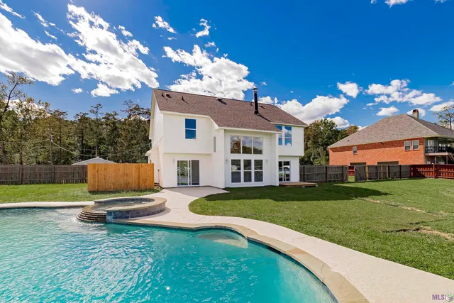 $525,000 | 13188 Bayou Terrace Drive, St. Amant, LA 70774