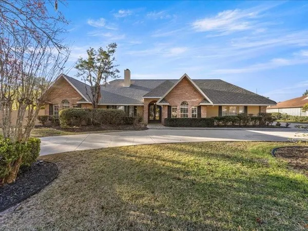 $995,000 | 2420 Southeast 15th Street, Ocala, FL 34471
