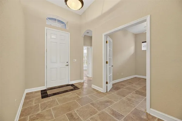 $2,500 | 1039 Emerald Dunes Drive, Sun City Center, FL 33573