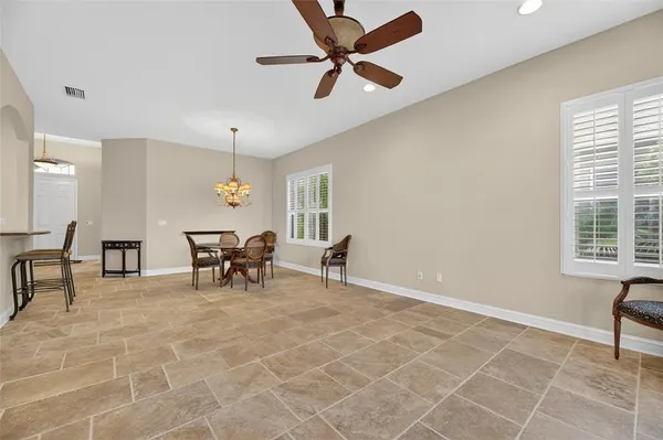 $2,500 | 1039 Emerald Dunes Drive, Sun City Center, FL 33573