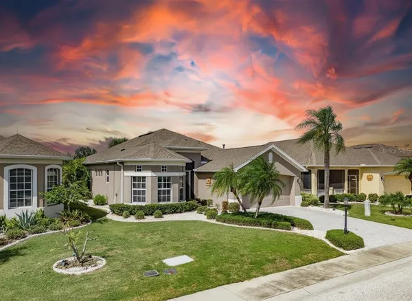 $2,500 | 1039 Emerald Dunes Drive, Sun City Center, FL 33573