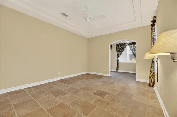 $2,500 | 1039 Emerald Dunes Drive, Sun City Center, FL 33573