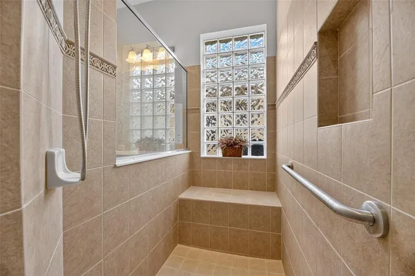 $2,500 | 1039 Emerald Dunes Drive, Sun City Center, FL 33573