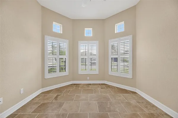 $2,500 | 1039 Emerald Dunes Drive, Sun City Center, FL 33573