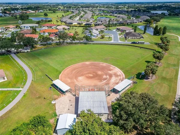 $2,500 | 1039 Emerald Dunes Drive, Sun City Center, FL 33573