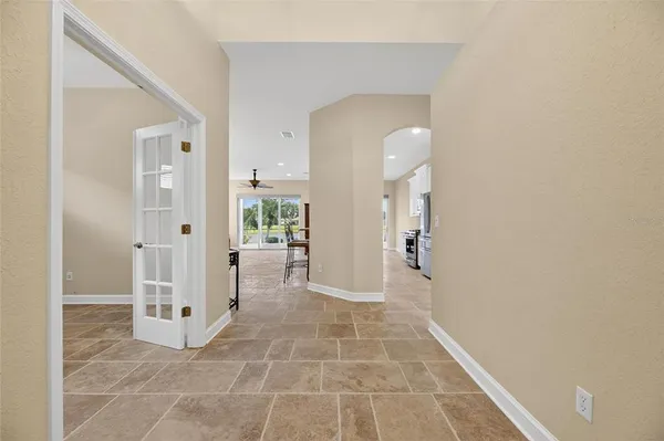 $2,500 | 1039 Emerald Dunes Drive, Sun City Center, FL 33573