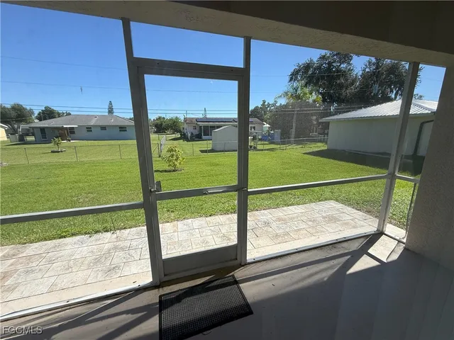 $2,000 | 13441 Caribbean Boulevard, Fort Myers, FL 33905