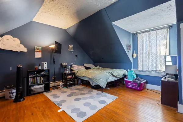 $209,900 | 170 Holland Street, Lewiston, ME 04240