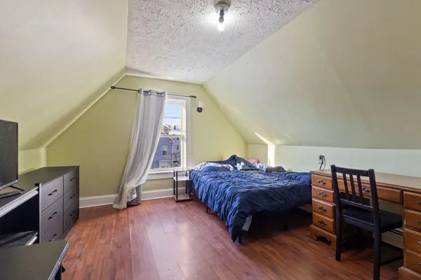 $209,900 | 170 Holland Street, Lewiston, ME 04240