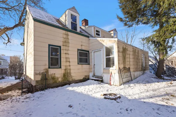 $209,900 | 170 Holland Street, Lewiston, ME 04240