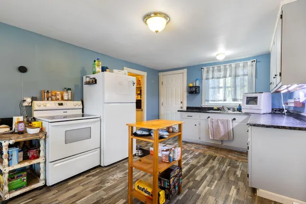 $209,900 | 170 Holland Street, Lewiston, ME 04240