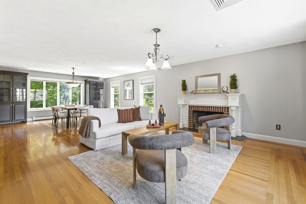 3 Russell Road Lynnfield, MA 01940 - Photo 14 of 40