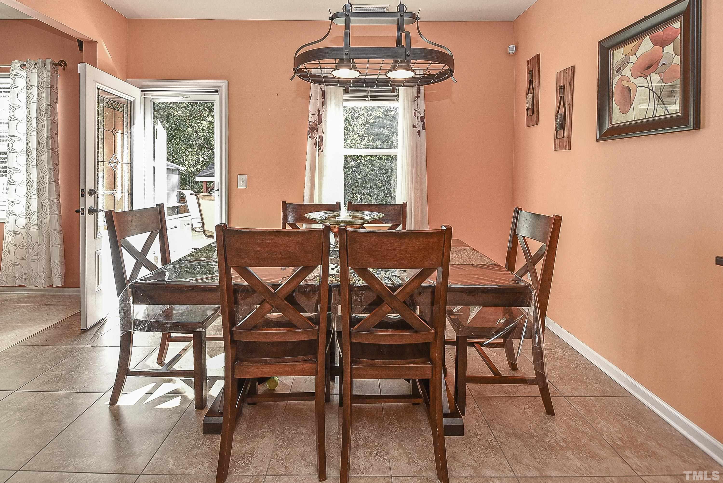 3814 Althorp Drive Raleigh, NC 27616 - Photo 5 of 30 Gallery Image 5