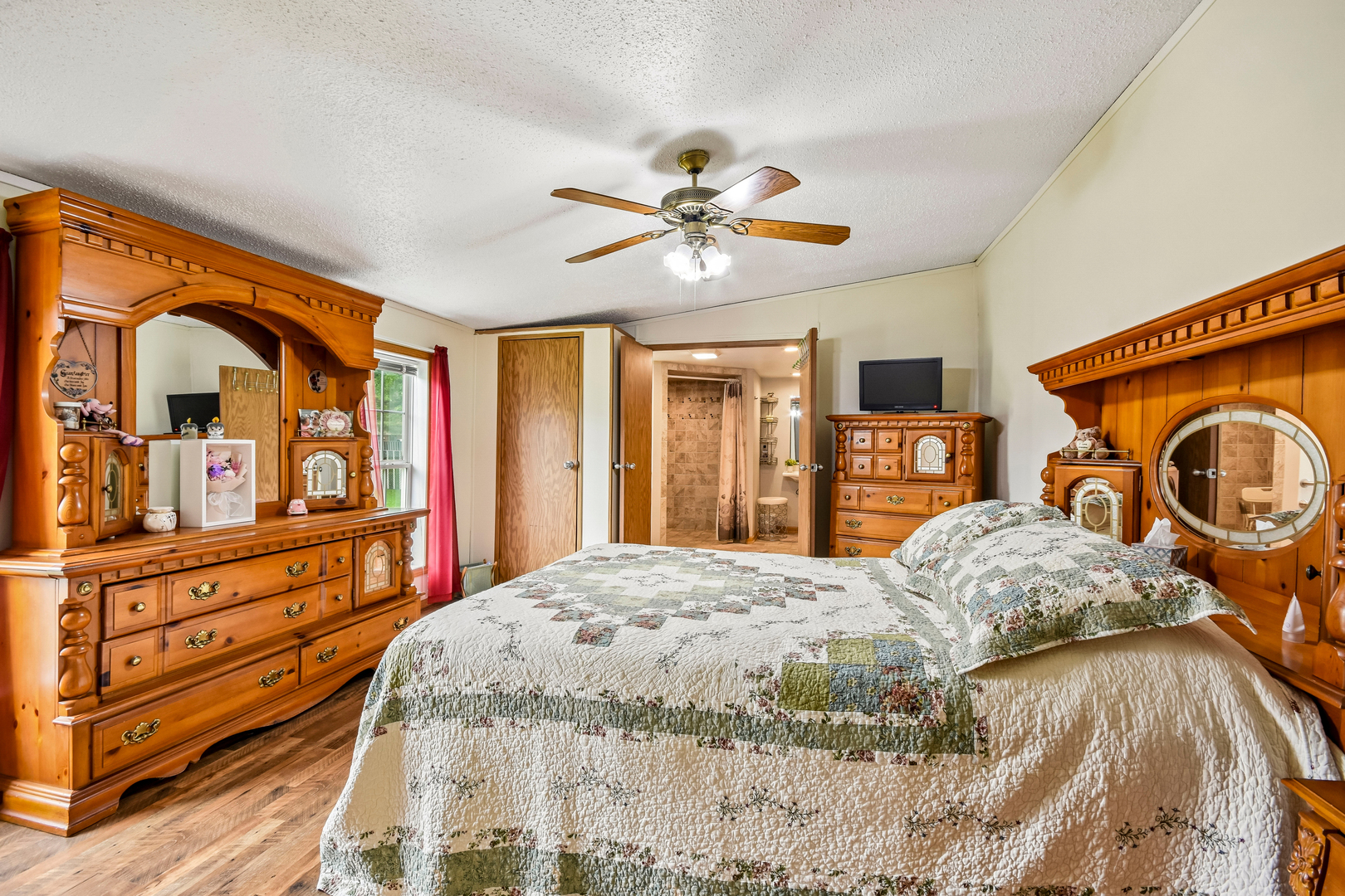 197 East Cermak Road Braidwood, IL 60408 - Photo 17 of 34