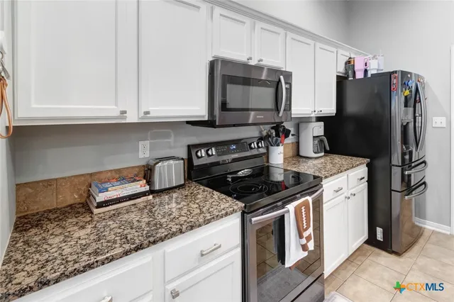 $274,900 | 112 Carlsbad Drive, Victoria, TX 77904