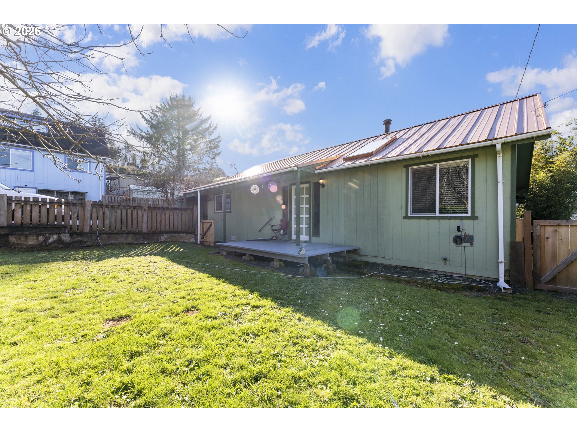 63696 Harriet Road Coos Bay, OR 97420 - Photo 23 of 28