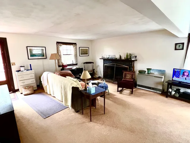 $1,150,000 | 96 Dunham Avenue, Vineyard Haven, MA 02568