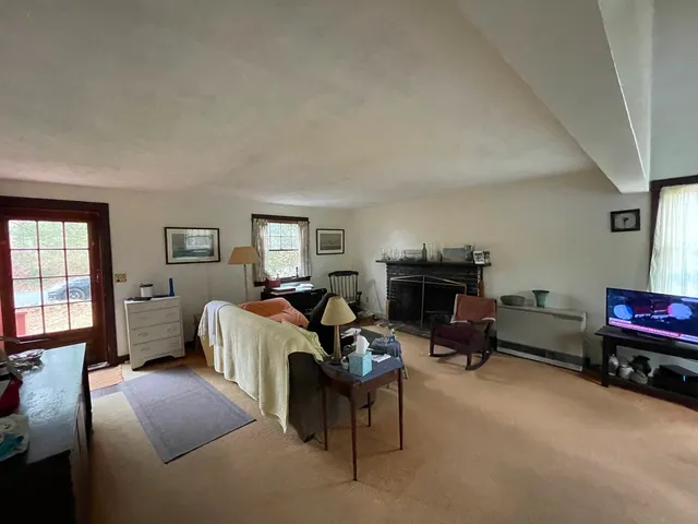 $1,150,000 | 96 Dunham Avenue, Vineyard Haven, MA 02568