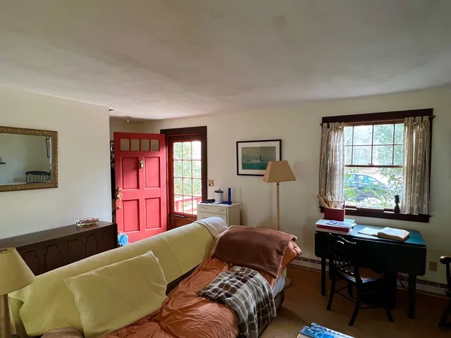 $1,150,000 | 96 Dunham Avenue, Vineyard Haven, MA 02568