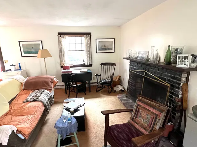 $1,150,000 | 96 Dunham Avenue, Vineyard Haven, MA 02568