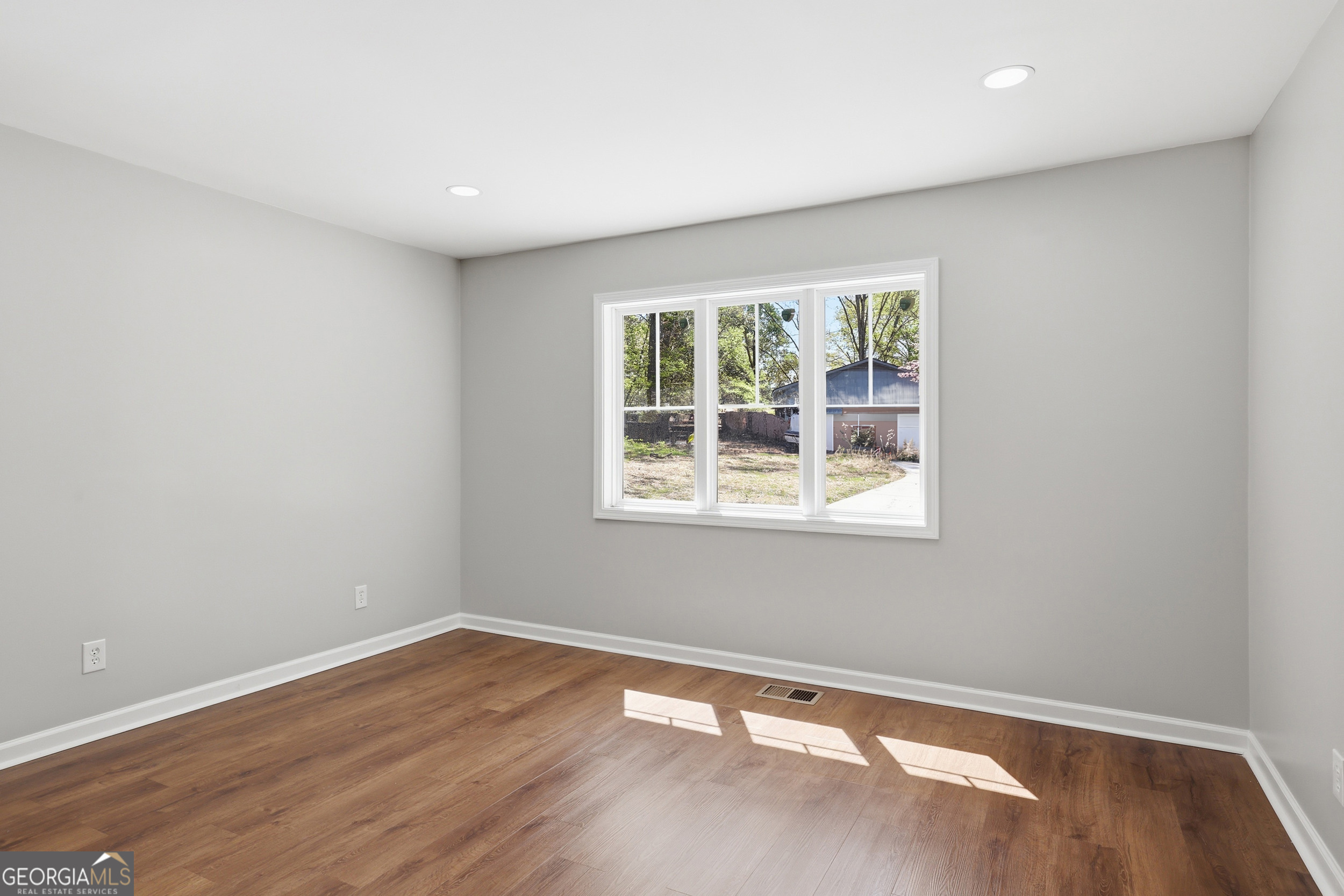 165 Pearl Street Clarkesville, GA 30523 - Photo 23 of 46