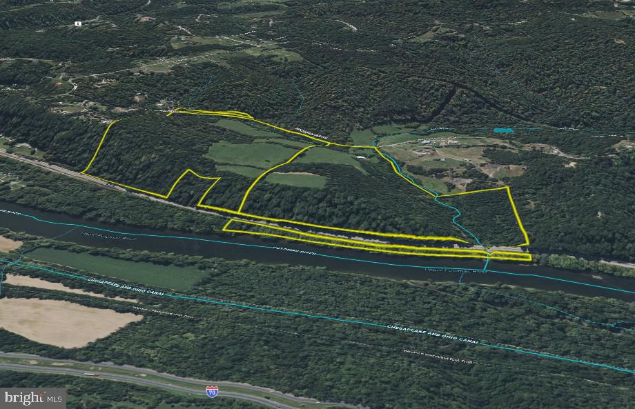 2251 Householder Road Hedgesville, WV 25427 - Photo 62 of 65 a view of swimming pool