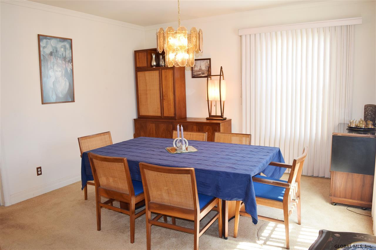 2667 Troy-Schenectady Road Niskayuna, NY 12309 - Photo 9 of 25 Photo 9