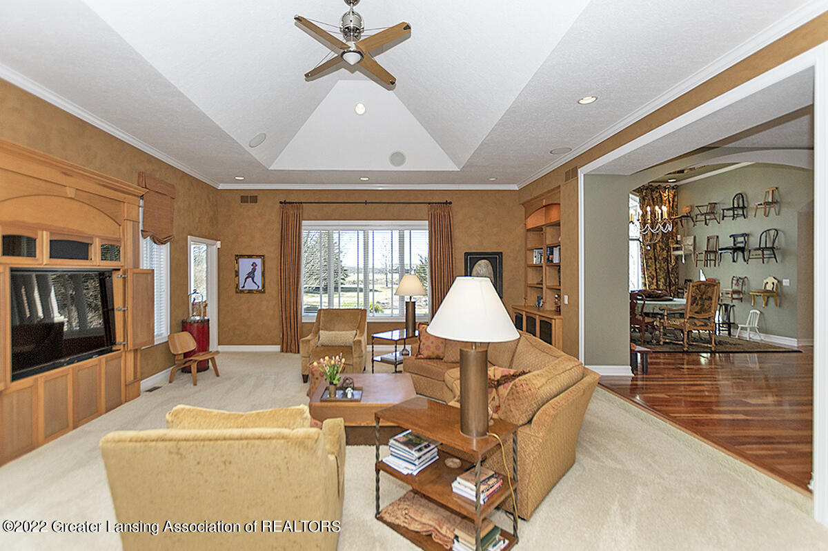 2716 North Every Road Mason, MI 48854 - Photo 17 of 65 Living Room