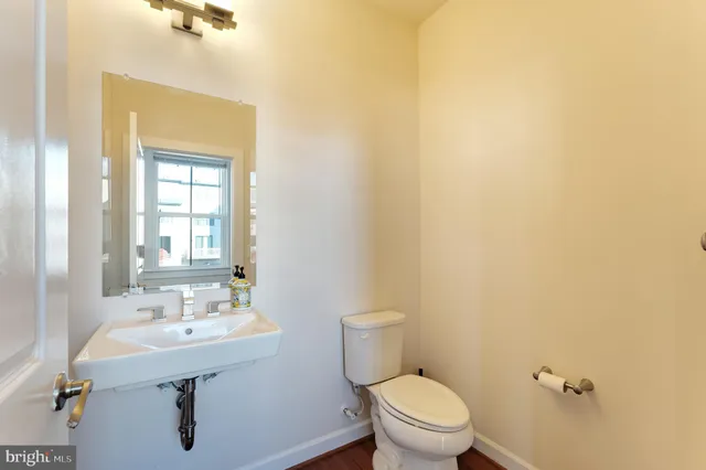 $969,900 | 22477 Foundation Drive, Ashburn, VA 20148