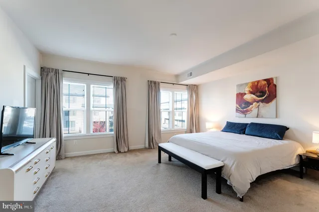 $969,900 | 22477 Foundation Drive, Ashburn, VA 20148