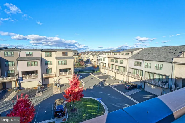 $969,900 | 22477 Foundation Drive, Ashburn, VA 20148