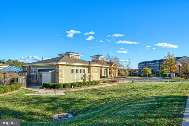 $969,900 | 22477 Foundation Drive, Ashburn, VA 20148