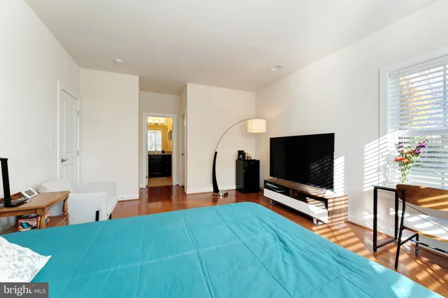 $969,900 | 22477 Foundation Drive, Ashburn, VA 20148