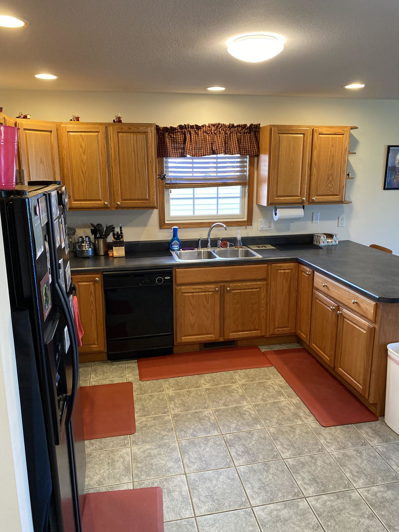 3505 Boulder Ridge Drive Champaign, IL 61822 - Photo 5 of 14 Gallery Image 5