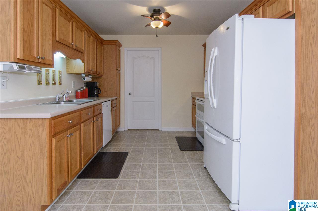 83 Autumn Trace Odenville, AL 35120 - Photo 11 of 37